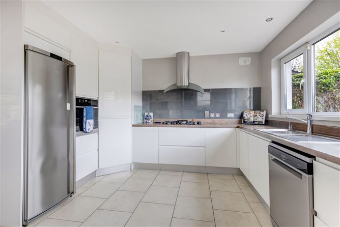 56 Larchfield, Dunboyne, Co. Meath