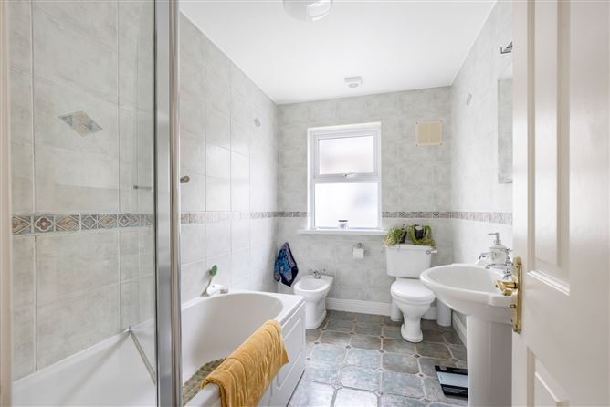 56 Larchfield, Dunboyne, Co. Meath