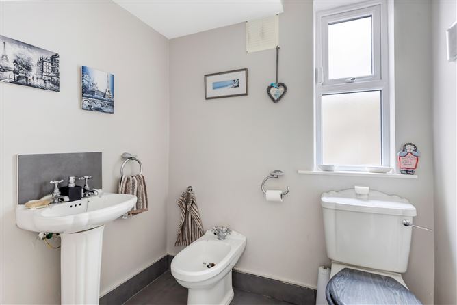 56 Larchfield, Dunboyne, Co. Meath