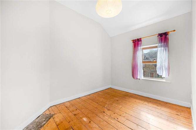 11 Liffey Terrace, Chapelizod, Dublin 20, County Dublin