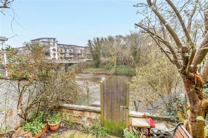 11 Liffey Terrace, Chapelizod, Dublin 20, County Dublin