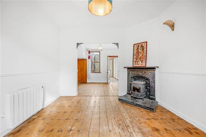 11 Liffey Terrace, Chapelizod, Dublin 20, County Dublin