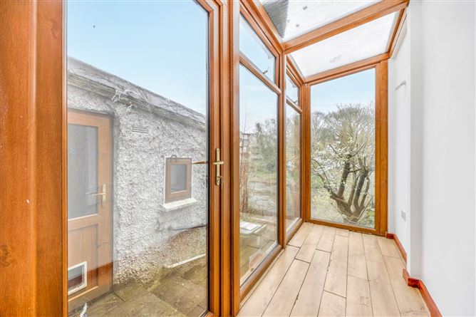 11 Liffey Terrace, Chapelizod, Dublin 20, County Dublin