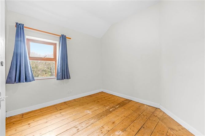 11 Liffey Terrace, Chapelizod, Dublin 20, County Dublin