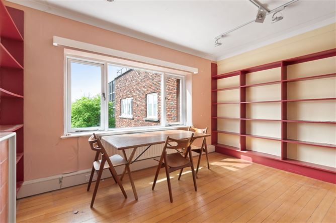 40 Court Apartment, Wilton Place, Dublin 2