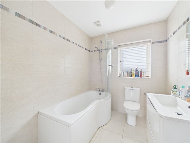 Photo 13 of 32 — 7 Borris Avenue, Portlaoise, Co. Laois