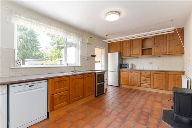 Photo 4 of 17 — 30 Glenbrook Park, Rathfarnham, Dublin 14