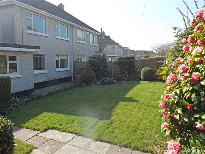 45 Halldene Avenue, Bishopstown,  Cork City