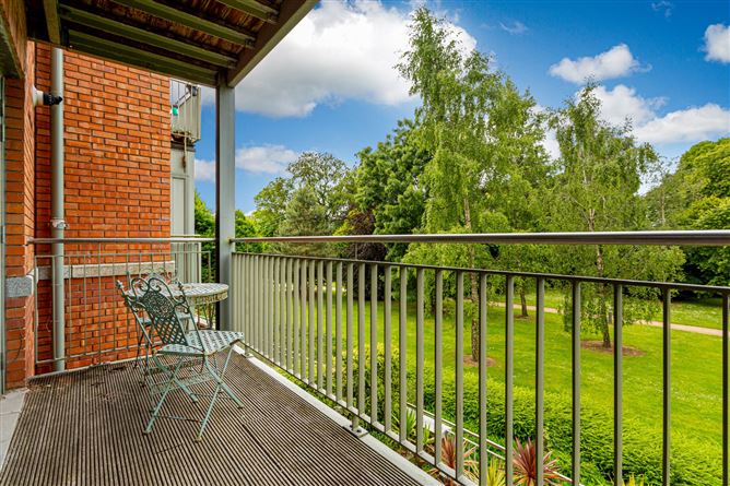 5 Beech Lodge, Farmleigh Woods, Castleknock, Dublin 15