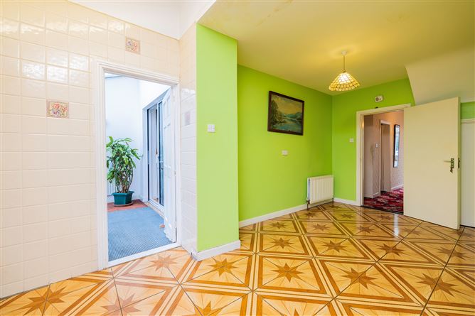 1 Dodder Park Road , Rathfarnham, Dublin 14
