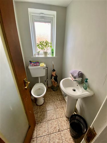 11 Lawrence Grove, Clontarf, Dublin 3