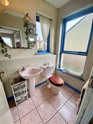 11 Lawrence Grove, Clontarf, Dublin 3