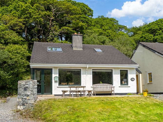 122/123 Clifden Glen Holiday Village, Clifden, Galway Matt O'Sullivan