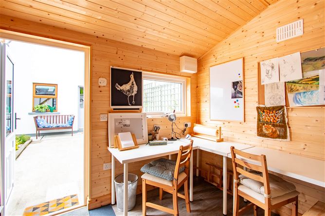 5 Ard Cuan, Eyeries, Beara