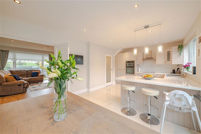24 Woodlawn Park Avenue, Firhouse, Dublin