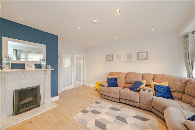 24 Woodlawn Park Avenue, Firhouse, Dublin