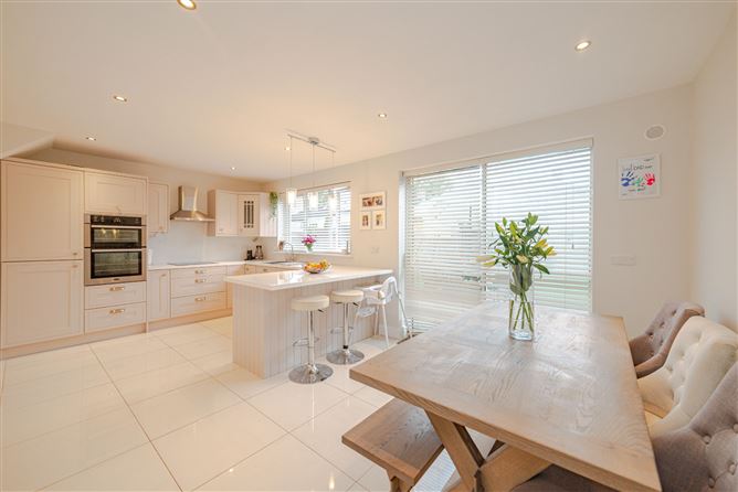 24 Woodlawn Park Avenue, Firhouse, Dublin