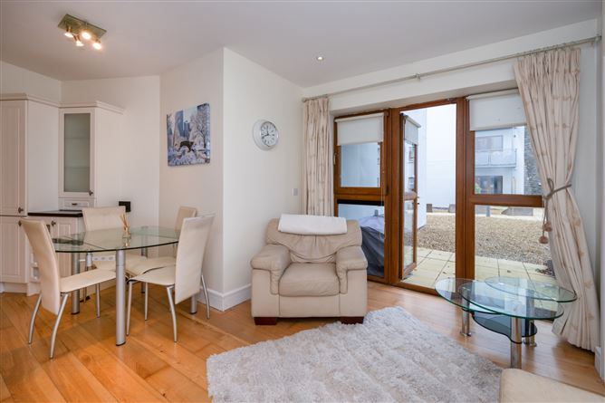 25 Douglas House, Maryborough Hill, Douglas, Cork