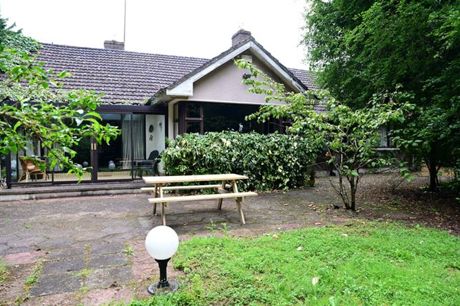 Warrenstown, Drumree, Meath