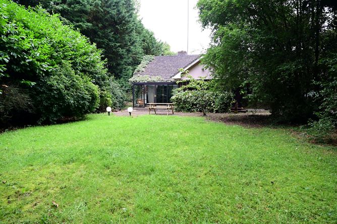 Warrenstown, Drumree, Meath