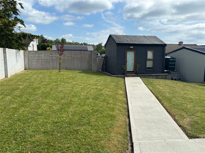 6 Orchard Drive, Donegal Town, Donegal