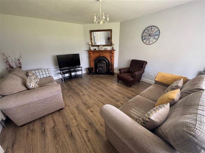 6 Orchard Drive, Donegal Town, Donegal