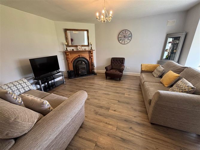 6 Orchard Drive, Donegal Town, Donegal
