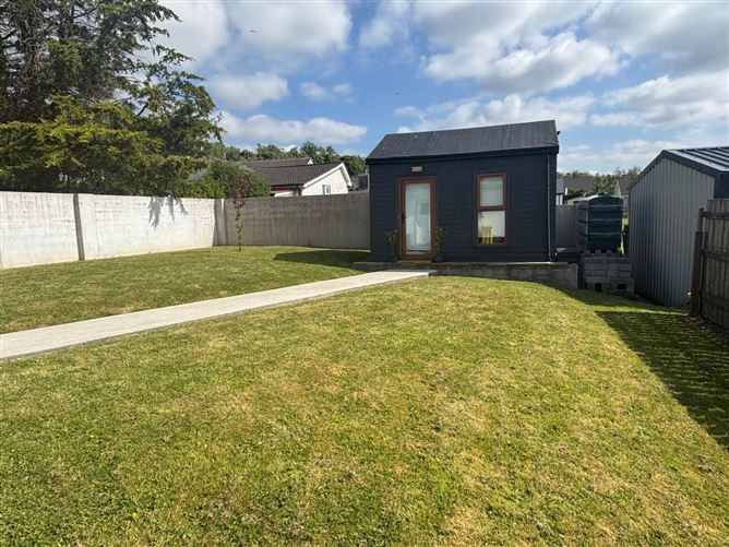 6 Orchard Drive, Donegal Town, Donegal