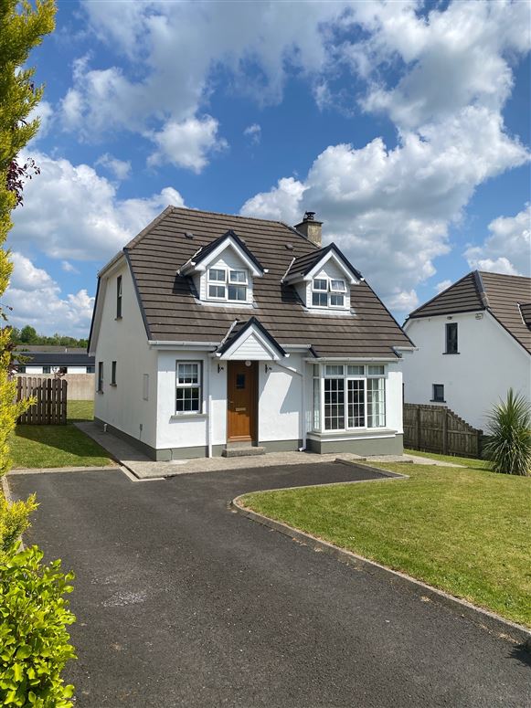 6 Orchard Drive, Donegal Town, Donegal