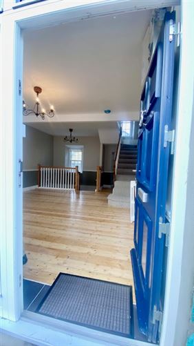 8 Bridge Street, Ramelton, Donegal