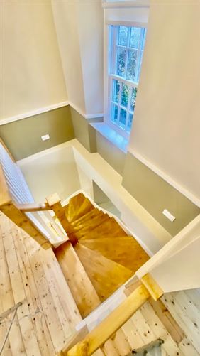 8 Bridge Street, Ramelton, Donegal