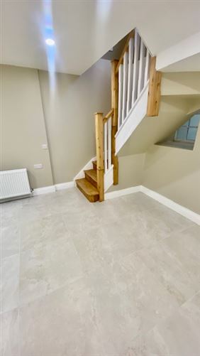 8 Bridge Street, Ramelton, Donegal