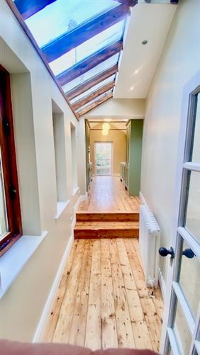 8 Bridge Street, Ramelton, Donegal