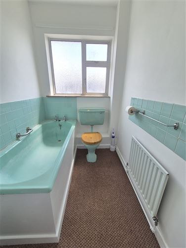 Photo 18 of 22 — Dooneen, 4 Parkview Drive, Tuam, Co. Galway