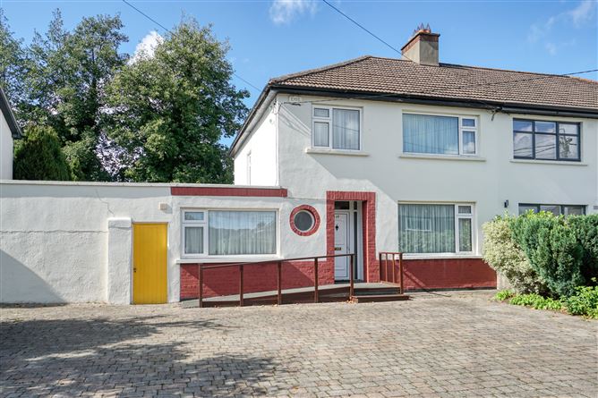 Photo 1 of 26 — 109 Booterstown Avenue, Blackrock, Dublin