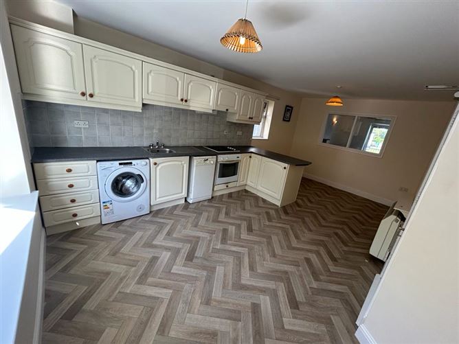 38 Lios Na Greine, South Douglas Road, Douglas, Cork