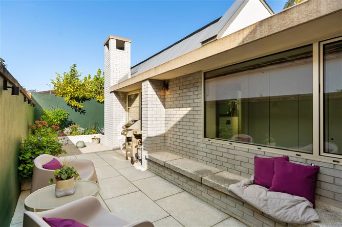 23 Beech Grove, Booterstown, Co. Dublin