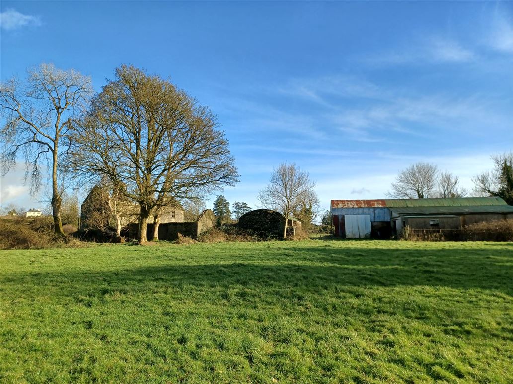 Private, Cloonback, County Longford