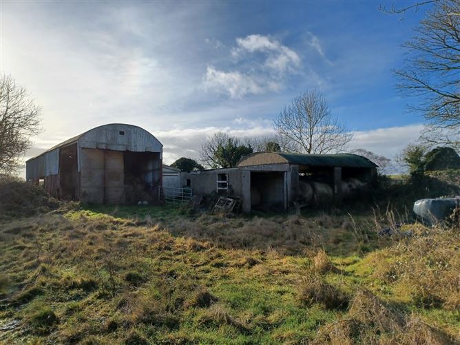 Private, Cloonback, County Longford