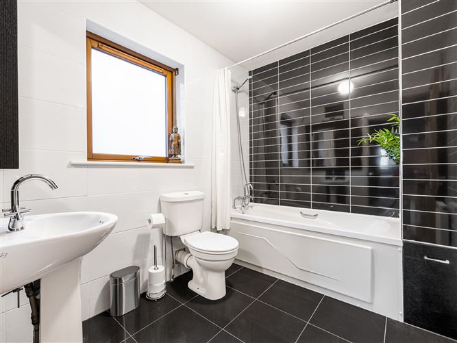 281 Roseberry Hill, Newbridge, Kildare