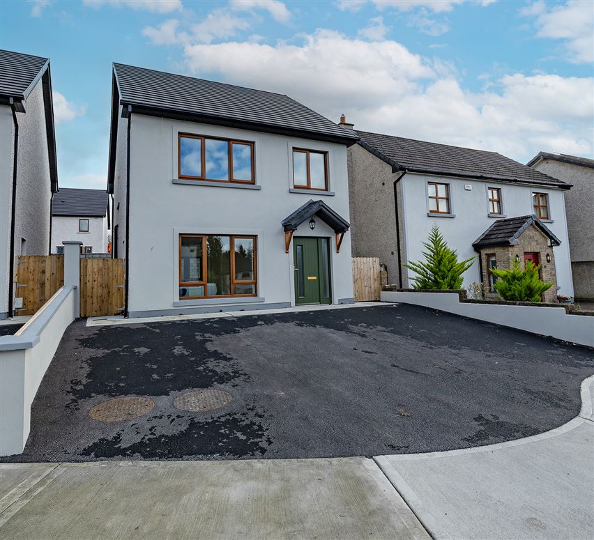 24 Ivy Court, Killucan, Westmeath
