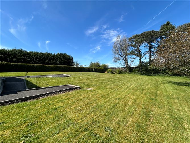 Photo 25 of 29 — 13 Cullina, Ballina, Tipperary