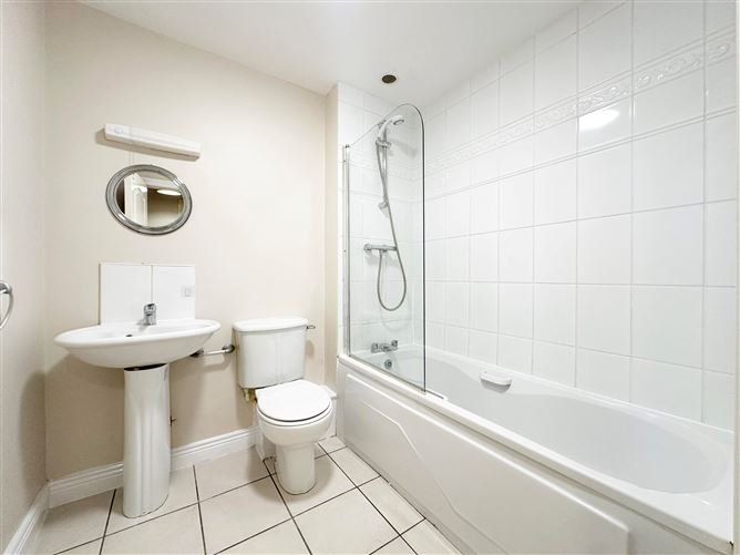 Photo 28 of 39 — Apartment 29, Heather Court, Stepaside, Dublin 18