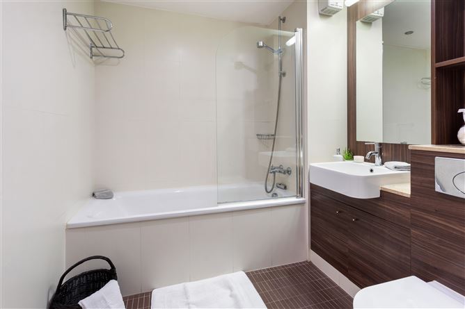 Apt 225 Wyckham Point, Wyckham Way WYCKHAM WAY, Dundrum,   Dublin 16
