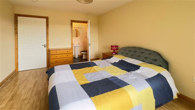 5 Whispering Heights, Coolgreaney Road, Arklow, Wicklow