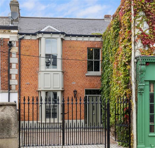 16 Railway Road, Dalkey, Dublin