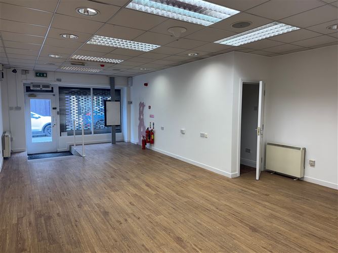 10 Charles Street , New Ross, Wexford