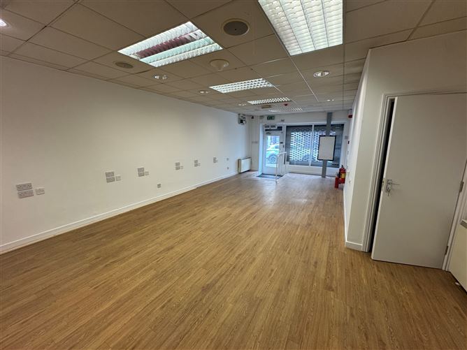 10 Charles Street , New Ross, Wexford