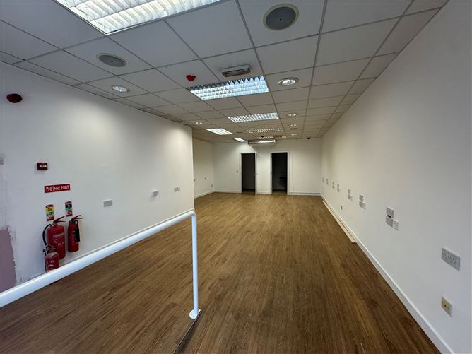 10 Charles Street , New Ross, Wexford
