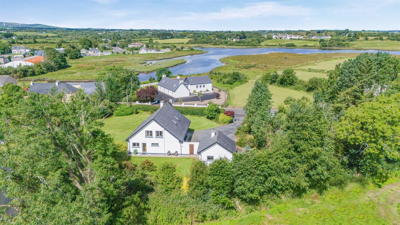 6 Bed in Ballylongford,Ballylongford,  Kerry